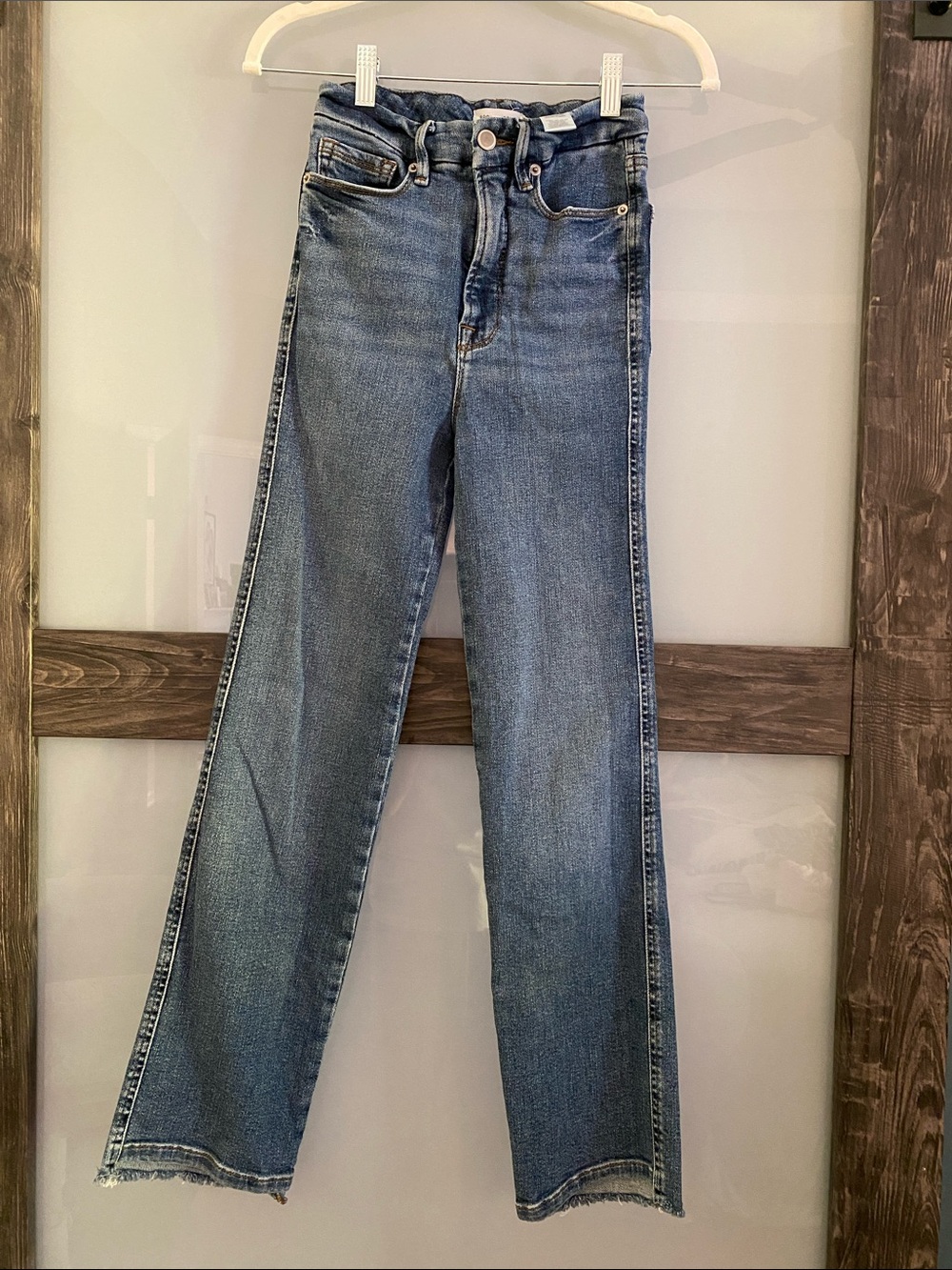 $151 msrp good American Good curve Straight Leg Jeans 00 revolve